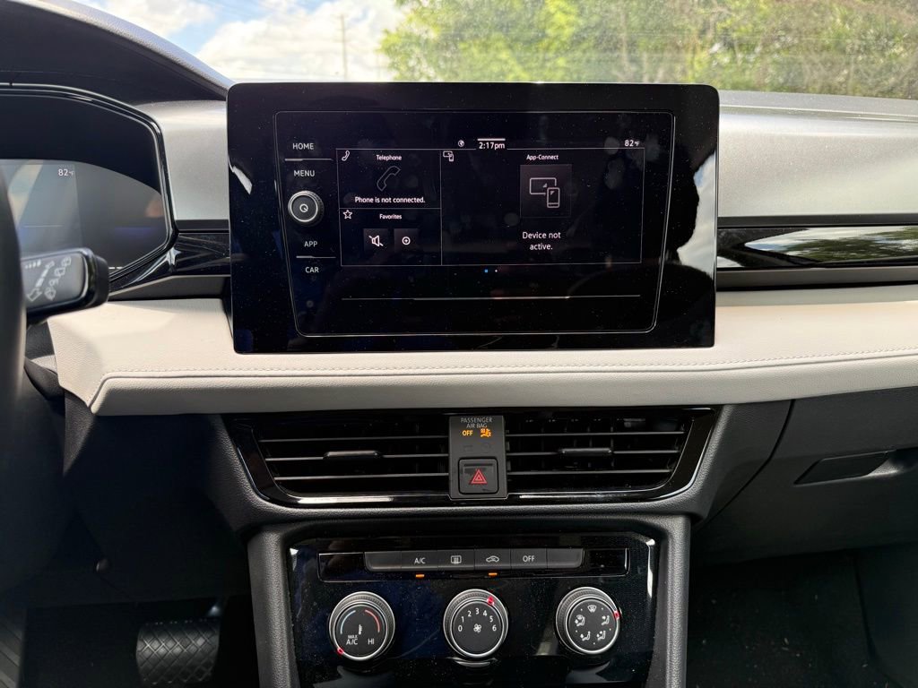 Used 2025 Volkswagen Taos S FWD image 25