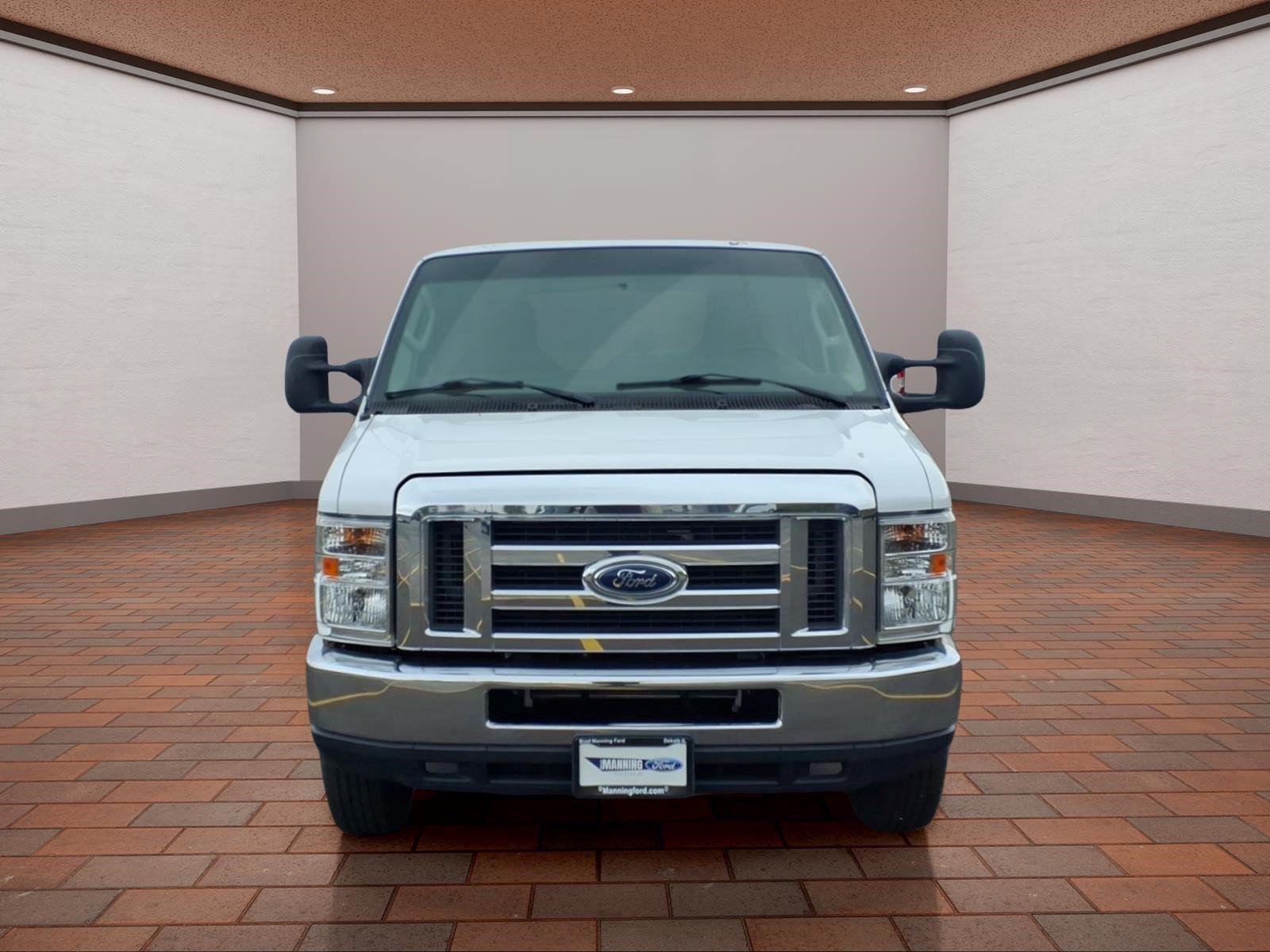 Used 2019 Ford E-350 and Econoline 350 Super Duty w/ Power Windows & Locks Group RWD image 2