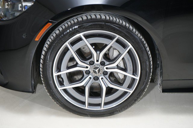 Used 2023 Mercedes-Benz E 450 4MATIC Cabriolet image 34