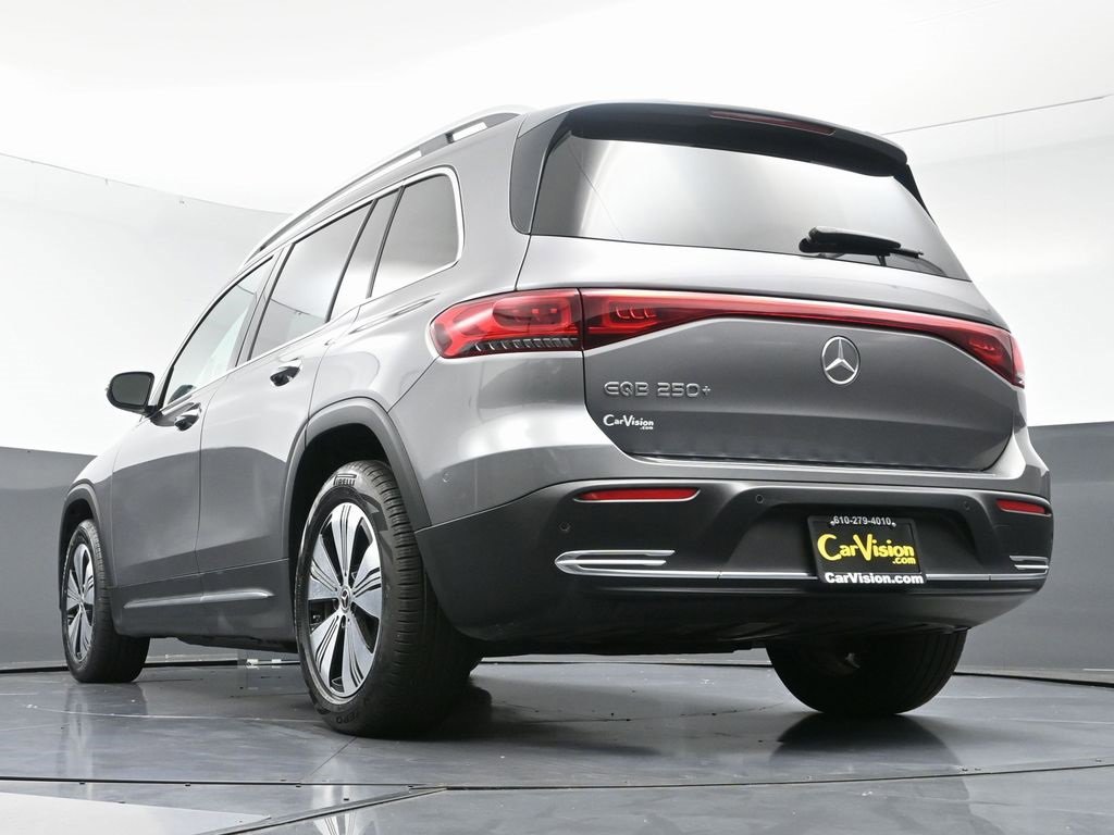 Used 2023 Mercedes-Benz EQB 250+ w/ Exclusive Package image 54