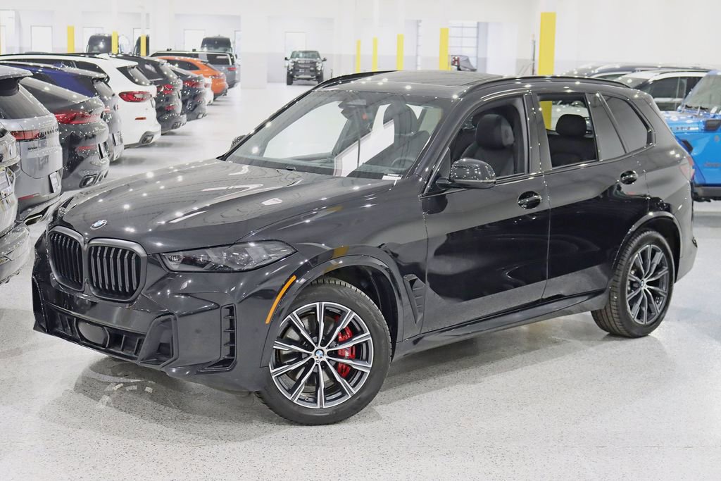 Used 2024 BMW X5 xDrive40i w/ M Sport Package image 7
