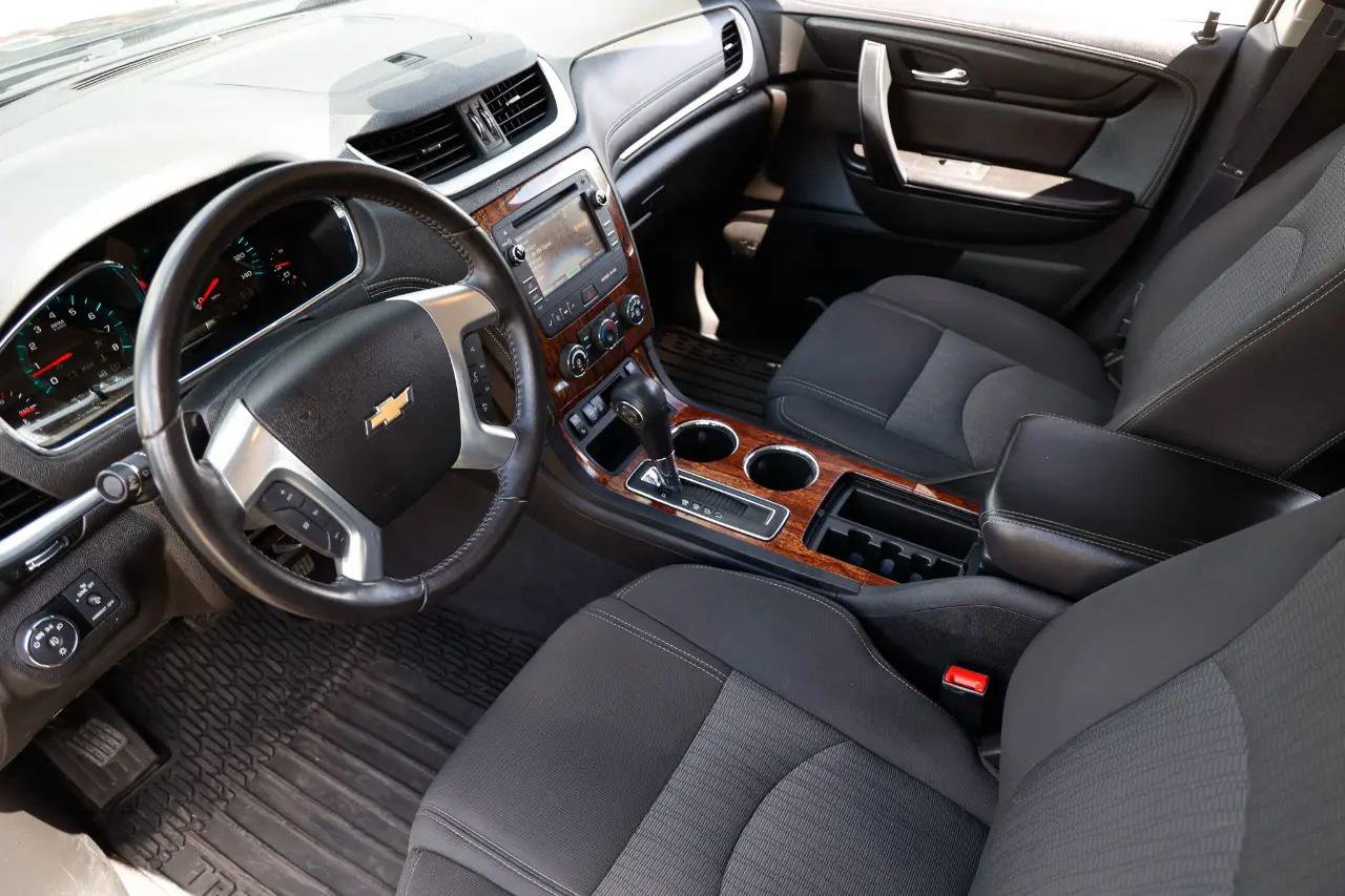 Used 2014 Chevrolet Traverse LT w/ All-Star Edition image 4