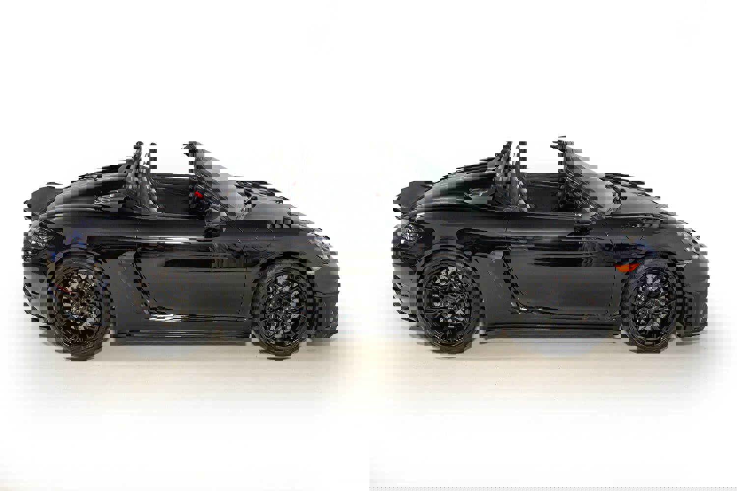 Used 2024 Porsche 718 Boxster Spyder RS w/ Light Design Package image 8