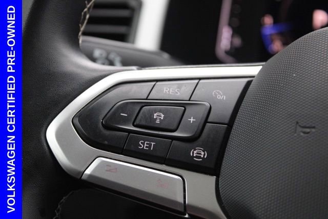 Used 2022 Volkswagen Atlas Cross Sport SE w/ Panoramic Sunroof Package image 32