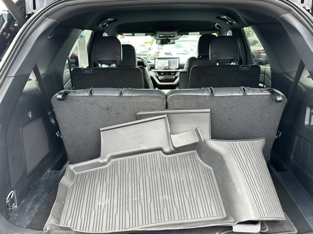 Certified 2026 Ford Explorer ST AWD/4WD image 12