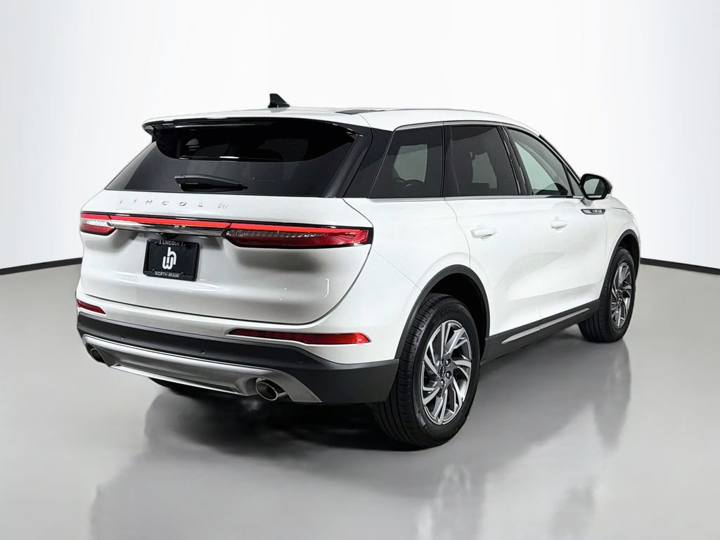 Certified 2025 Lincoln Corsair FWD image 5