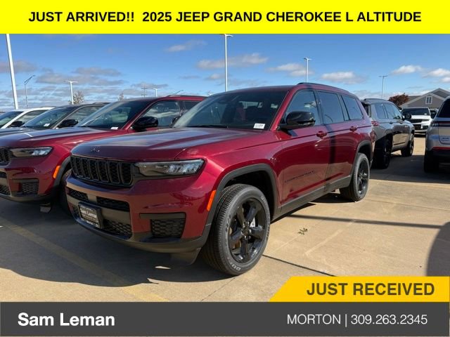 New 2025 Jeep Grand Cherokee L Altitude image 3