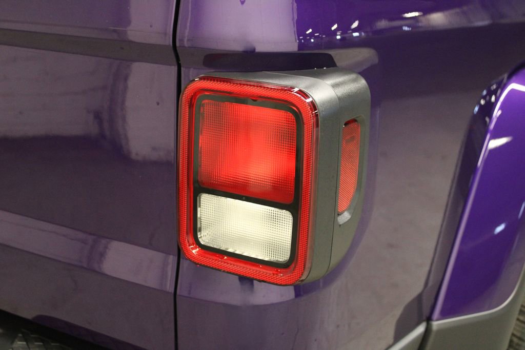 New 2026 Jeep Gladiator Sport image 32