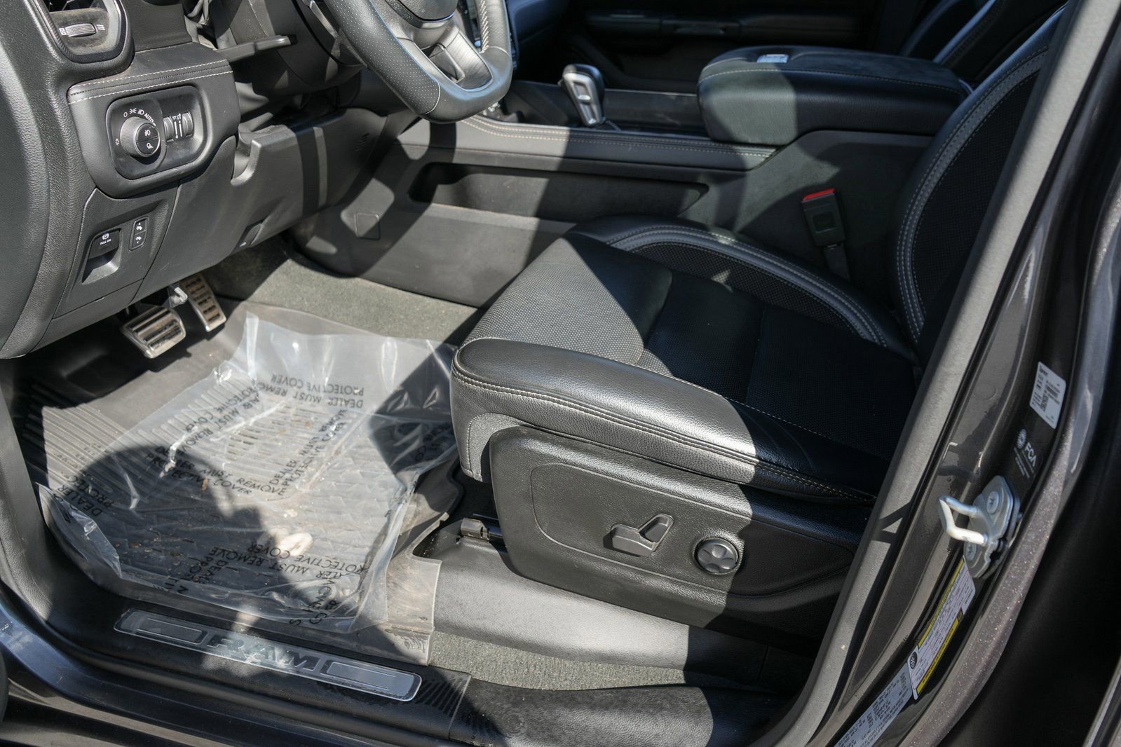 Used 2024 RAM 1500 TRX w/ TRX Level 1 Equipment Group image 31