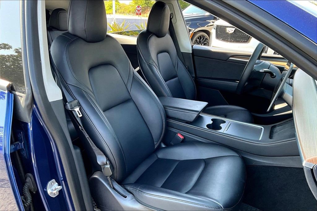 Used 2023 Tesla Model Y Long Range image 9