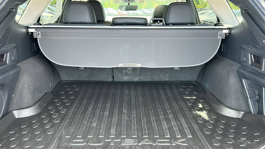 Used 2020 Subaru Outback Limited AWD/4WD image 28