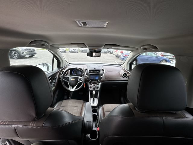 Used 2016 Chevrolet Trax LT w/ LT Convenience Package FWD image 18