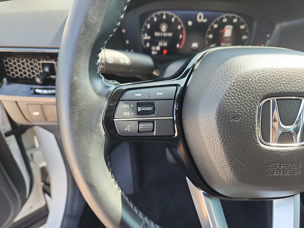 Used 2026 Honda CR-V EX-L image 16