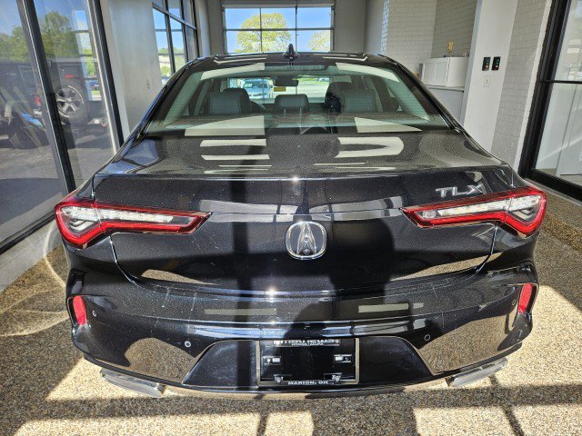 Used 2023 Acura TLX w/ Technology Package FWD image 3