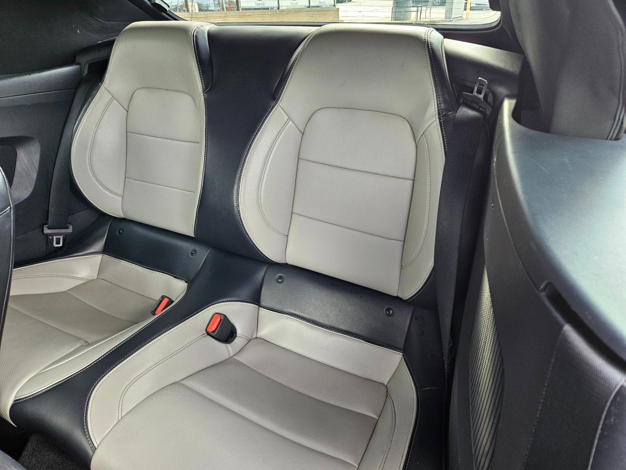 Used 2024 Ford Mustang Premium image 15