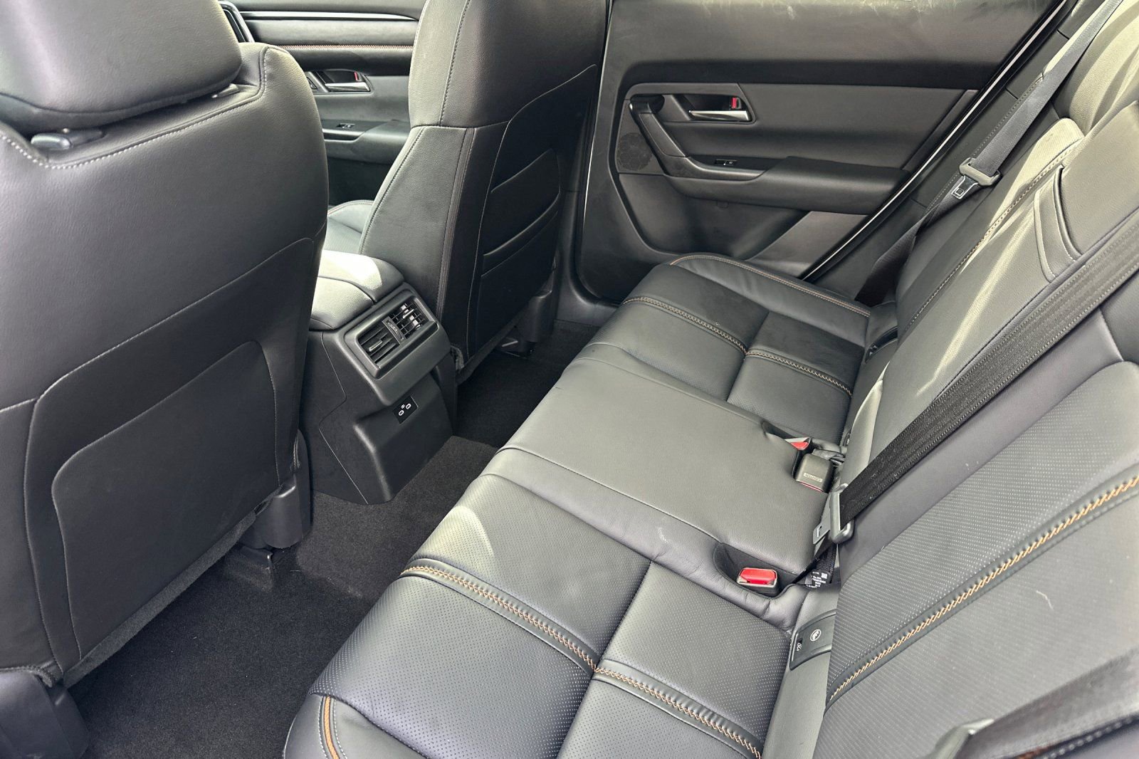 Used 2025 MAZDA CX-50 AWD 2.5 S w/ Premium Plus Pkg image 15