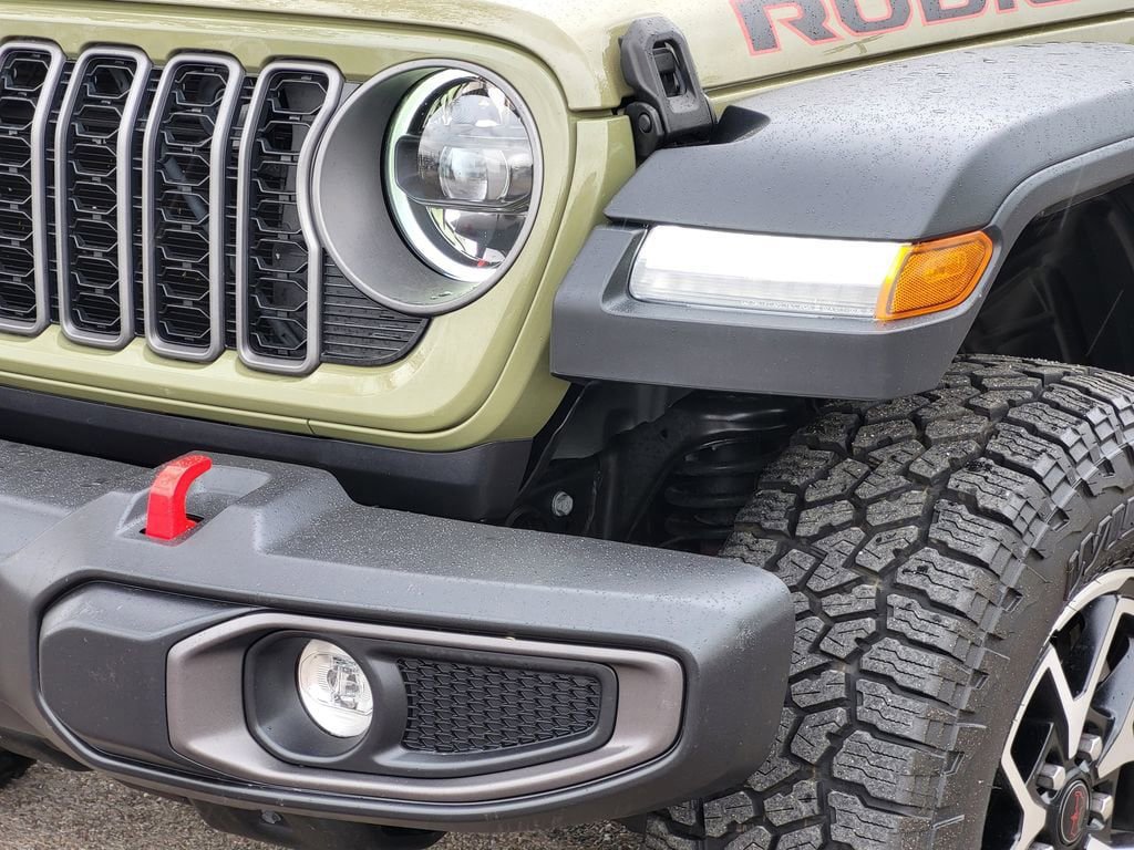 Used 2025 Jeep Gladiator Rubicon w/ Convenience Group AWD/4WD image 5