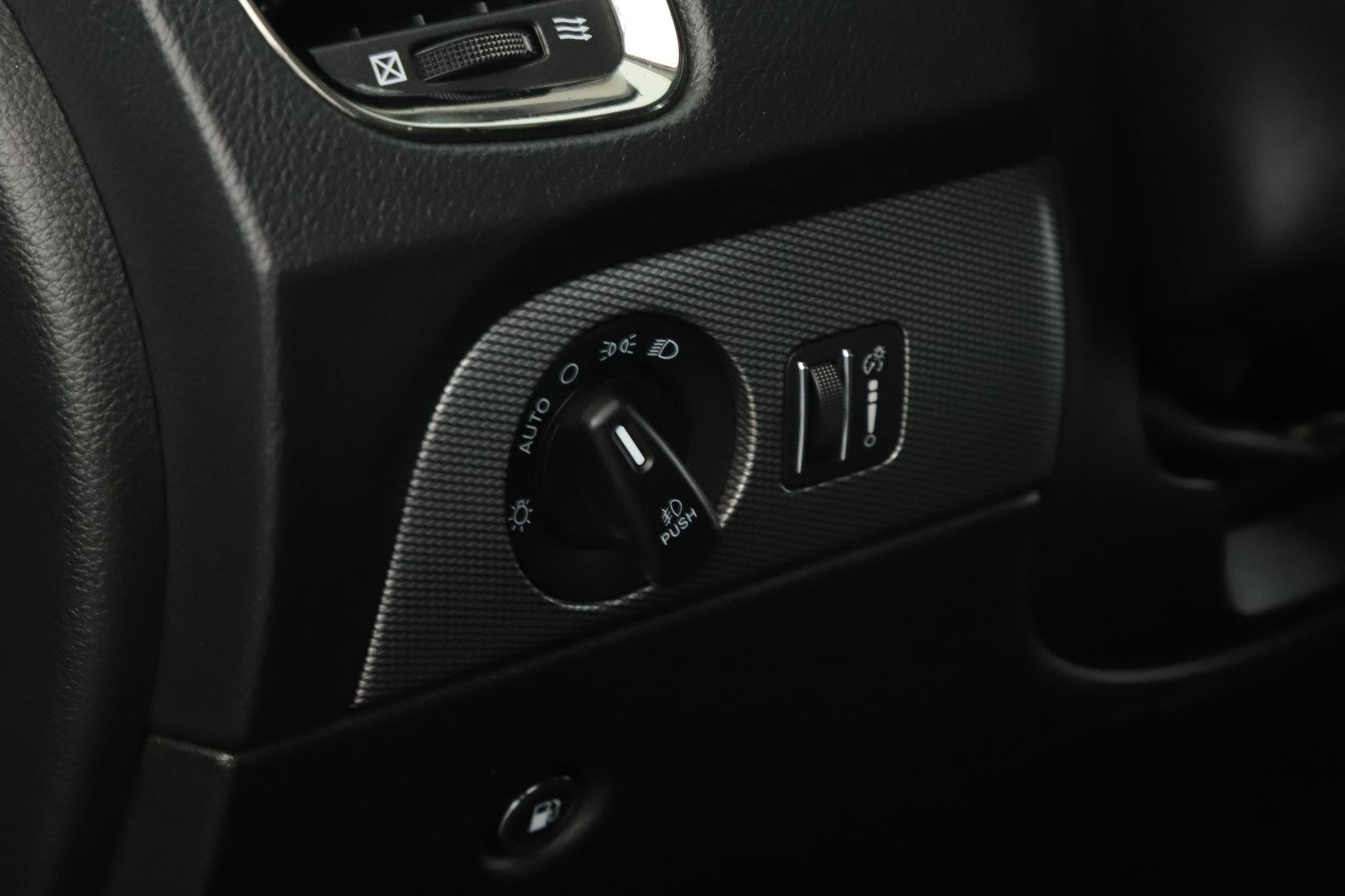 Used 2019 Dodge Durango GT image 8