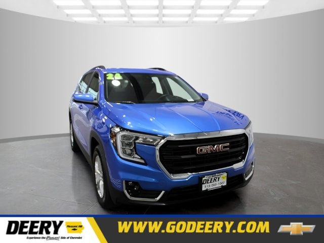 Used 2024 GMC Terrain SLE w/ Driver Convenience Package