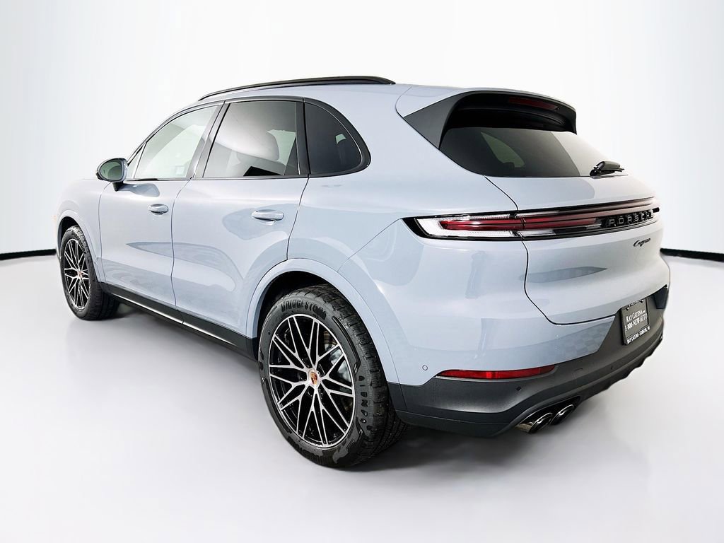 New 2026 Porsche Cayenne image 3