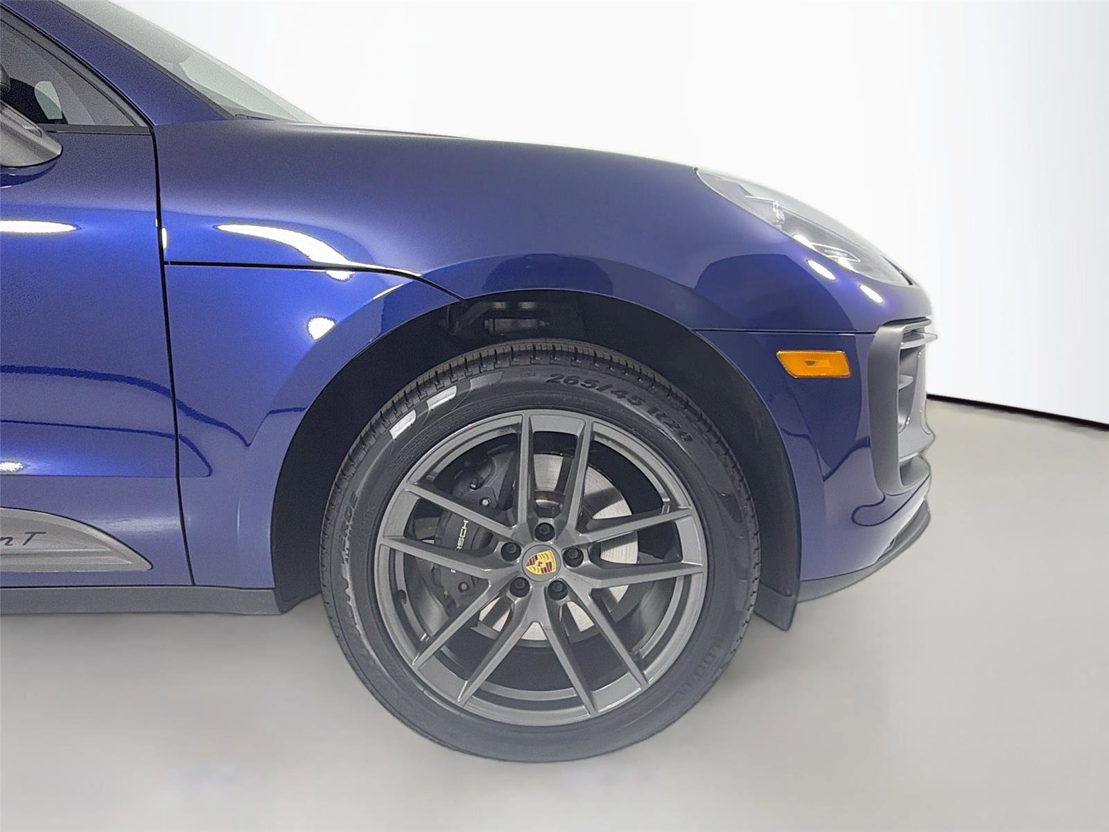 Certified 2024 Porsche Macan Turbo image 6
