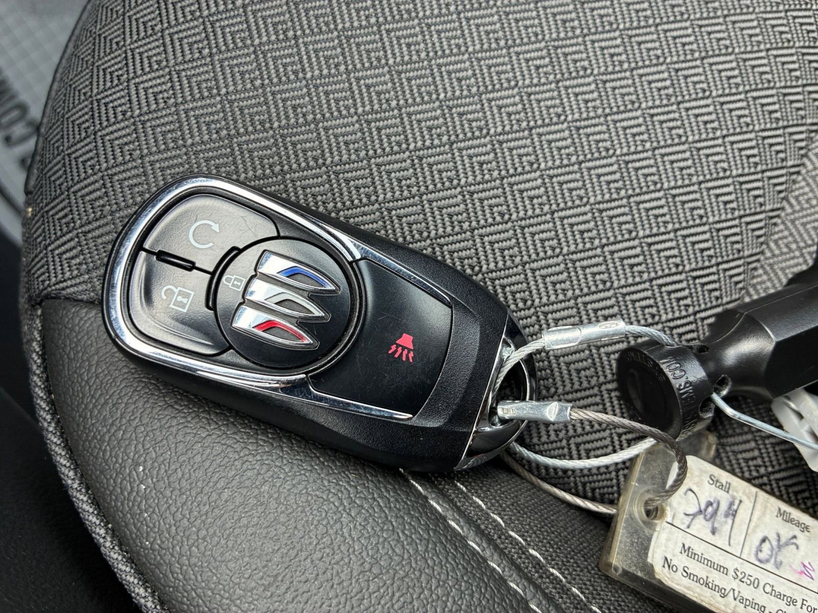 Used 2025 Buick Encore GX Preferred image 22