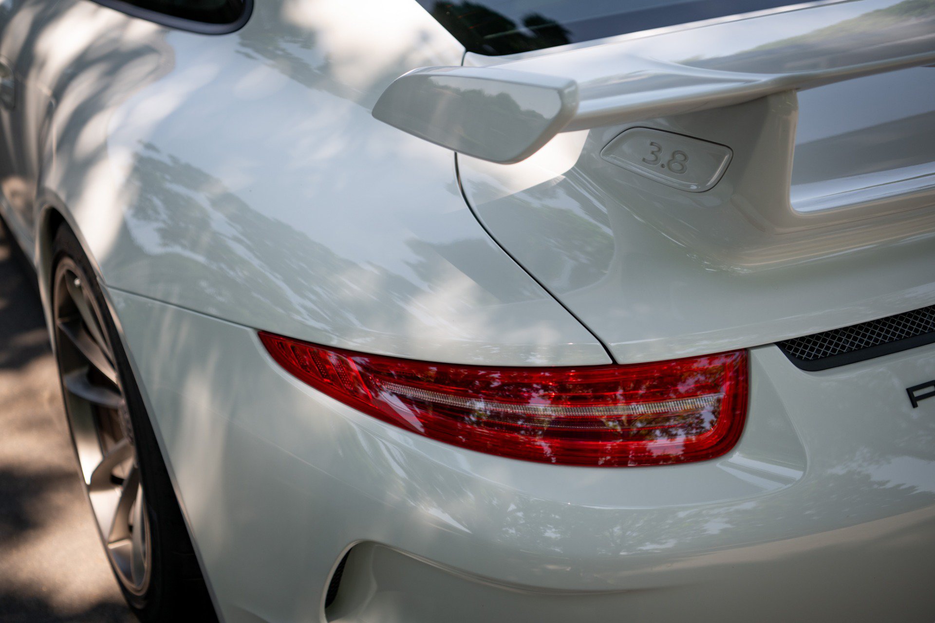 Used 2015 Porsche 911 GT3 RWD image 24