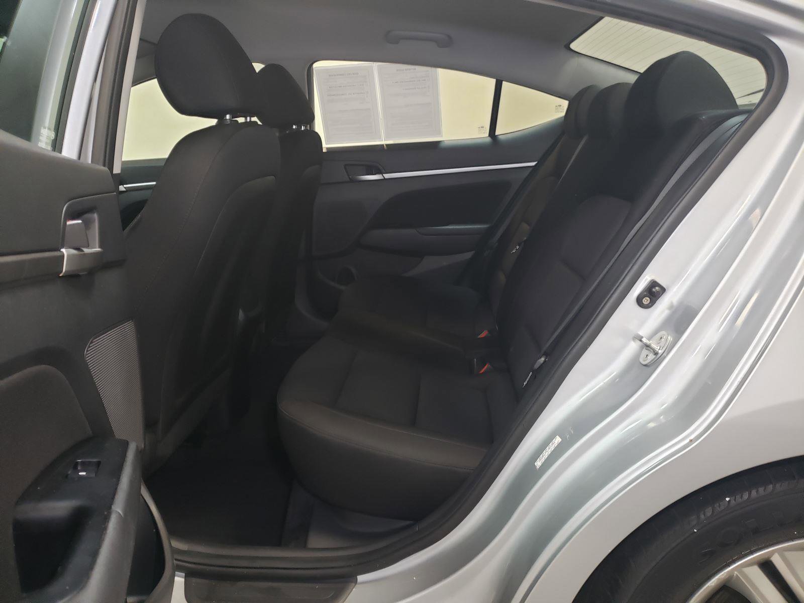 Used 2020 Hyundai Elantra SEL w/ Cargo Package (C1) image 30