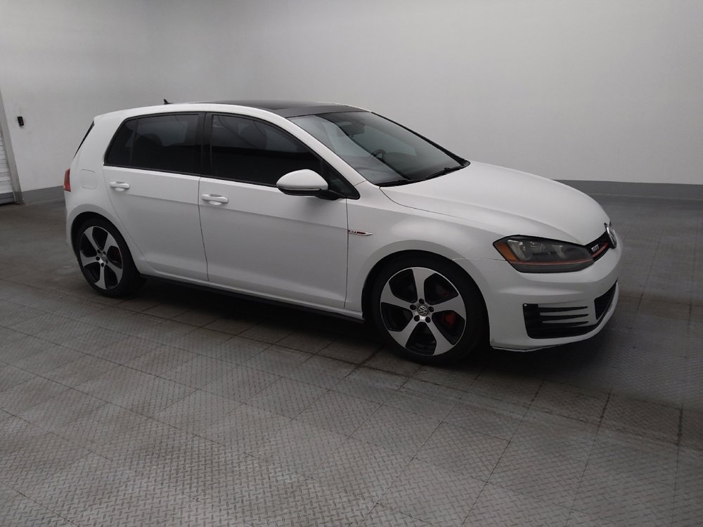 Used 2015 Volkswagen GTI SE FWD image 11