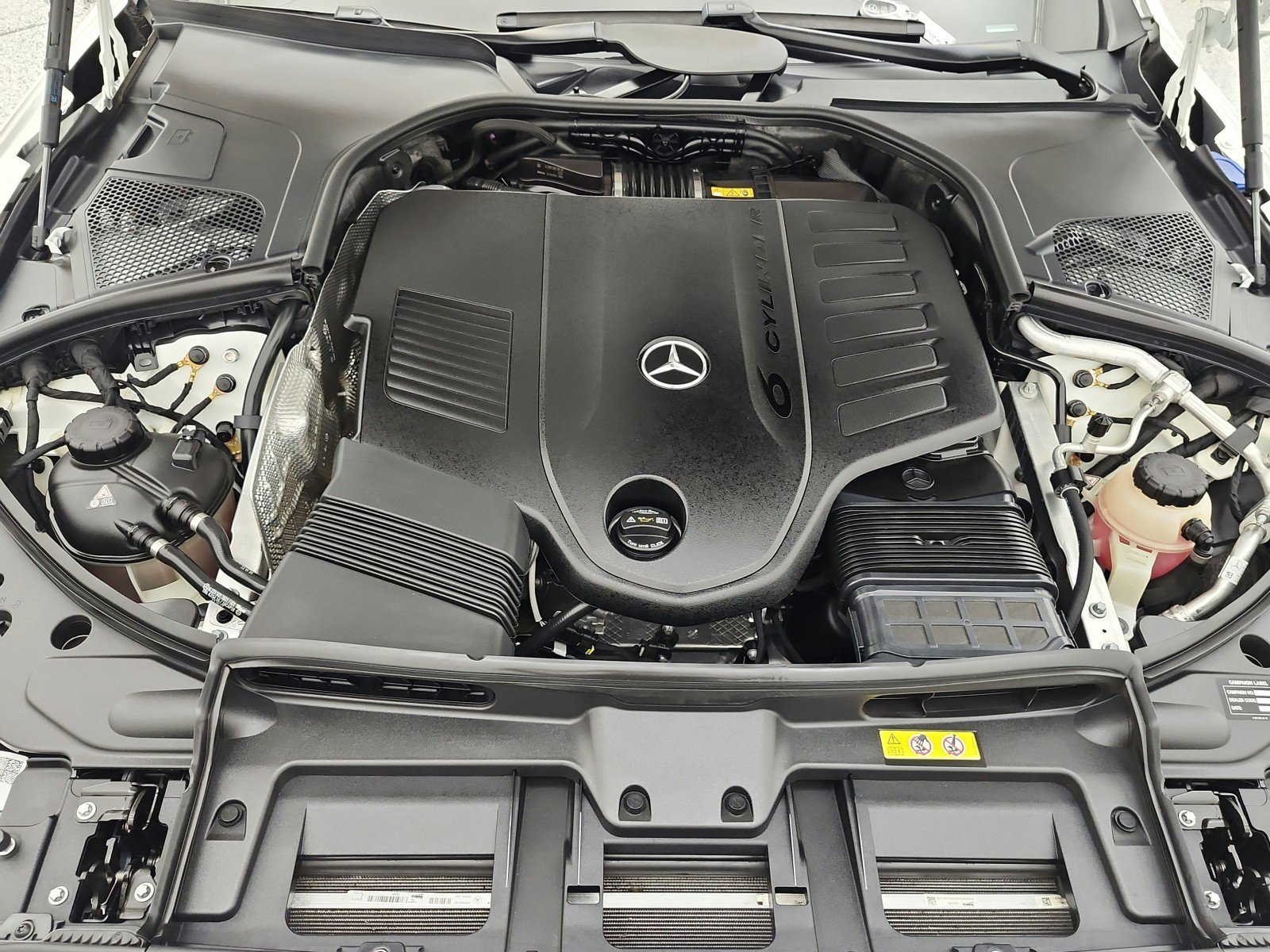 Used 2023 Mercedes-Benz S 500 4MATIC image 17