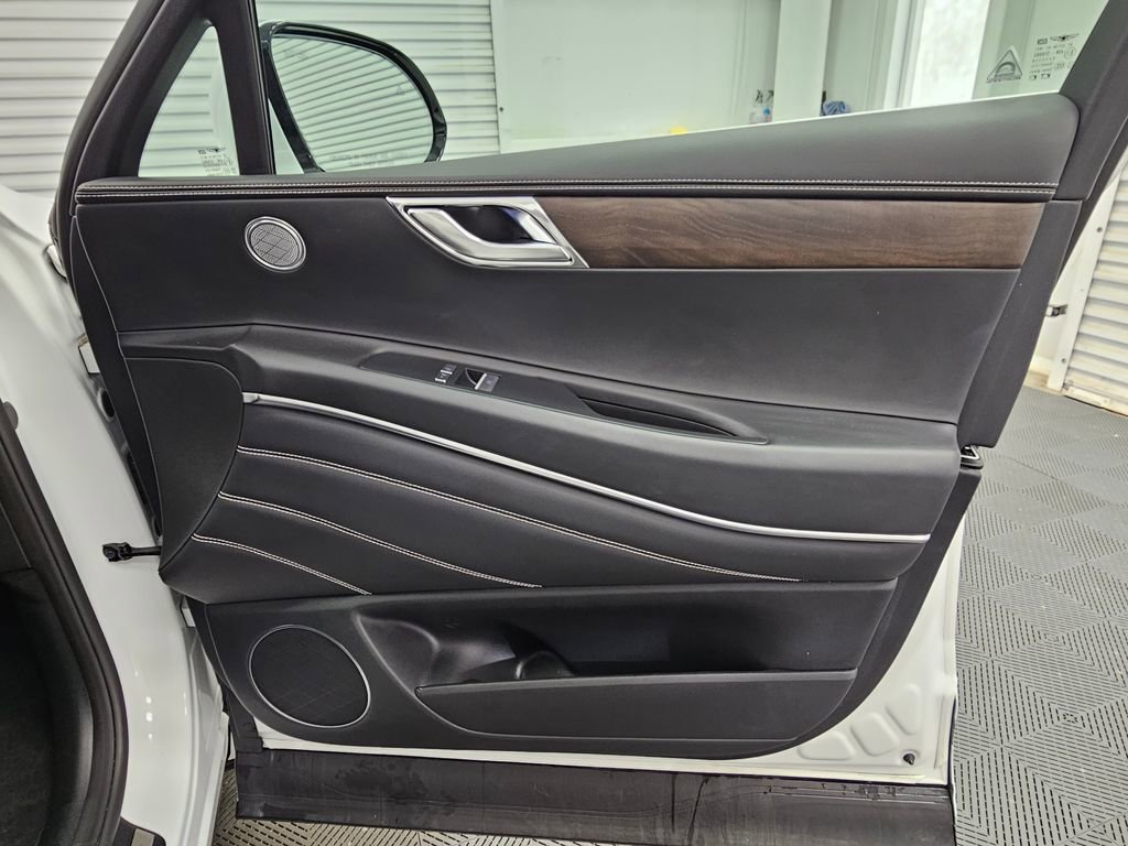 Used 2024 Genesis GV80 2.5T image 41