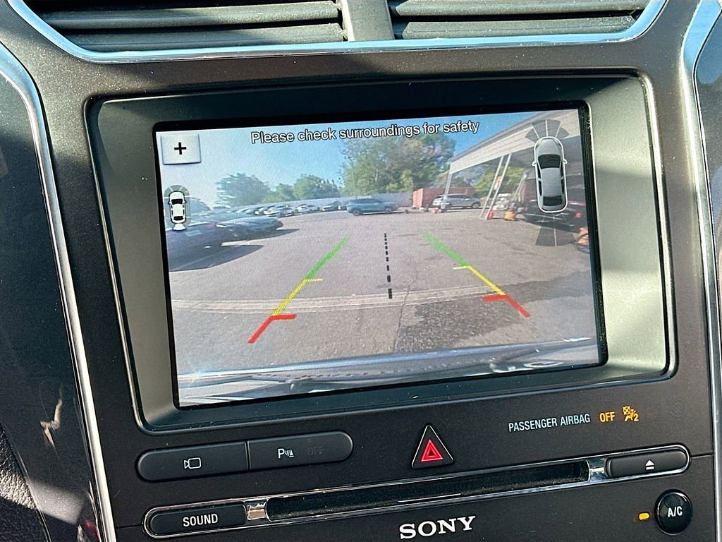 Used 2018 Ford Explorer Limited image 14