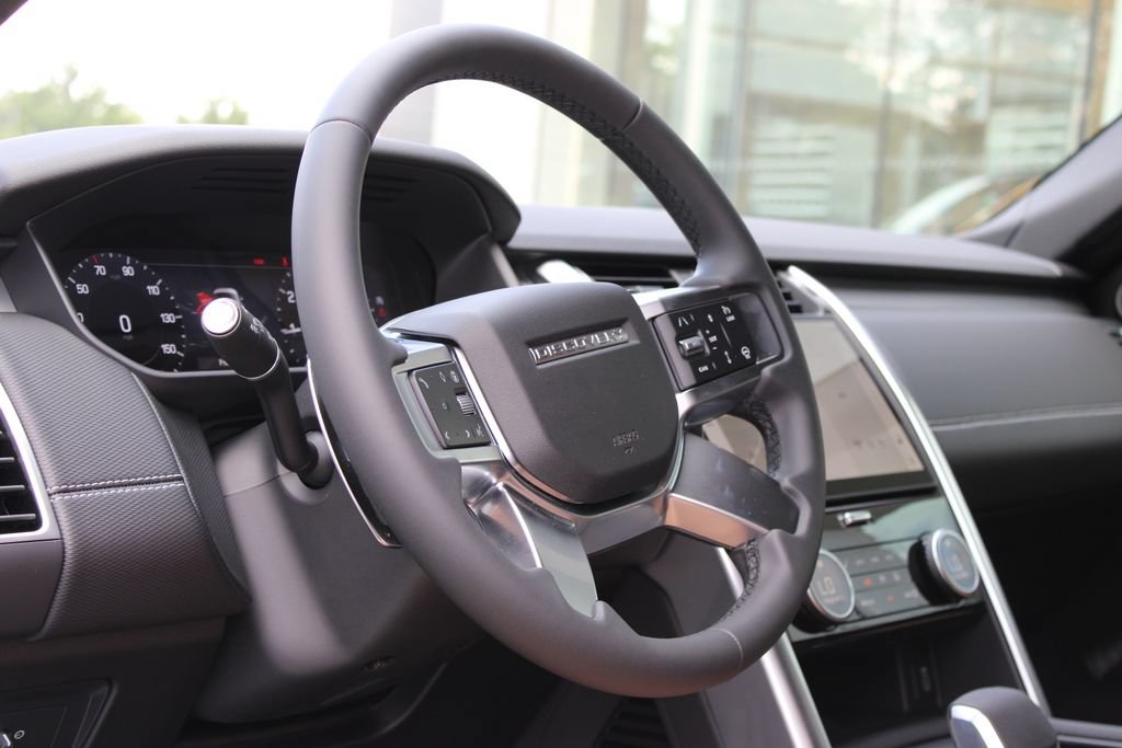 New 2026 Land Rover Discovery Dynamic SE AWD/4WD image 10