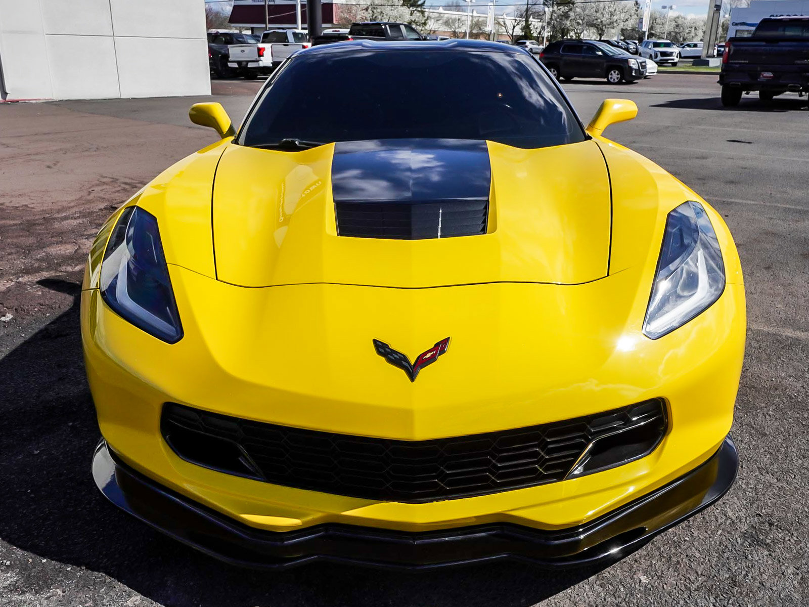 Used 2015 Chevrolet Corvette Stingray Coupe w/ 3LT Preferred Equipment Group image 2