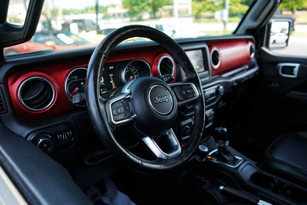 Used 2020 Jeep Wrangler Unlimited Rubicon w/ LED Lighting Group AWD/4WD image 5