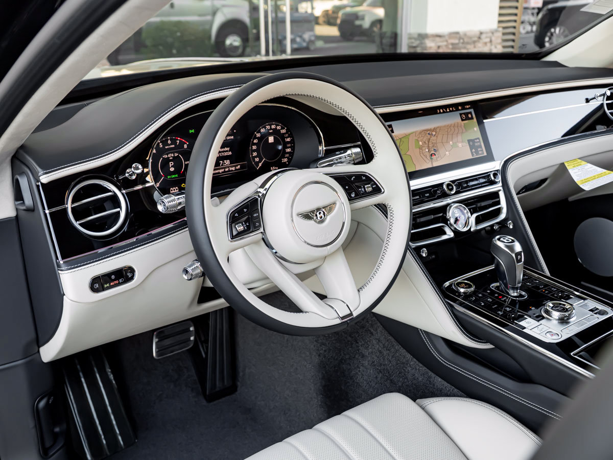 Used 2026 Bentley Flying Spur Plug-In Hybrid AWD/4WD image 19