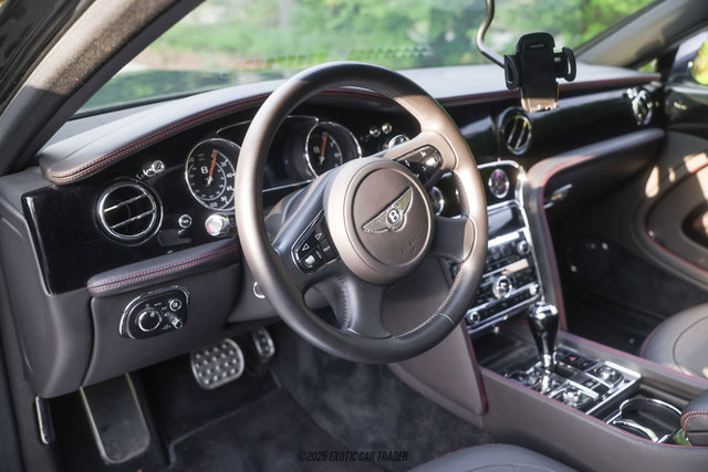 Used 2016 Bentley Mulsanne Speed RWD image 20