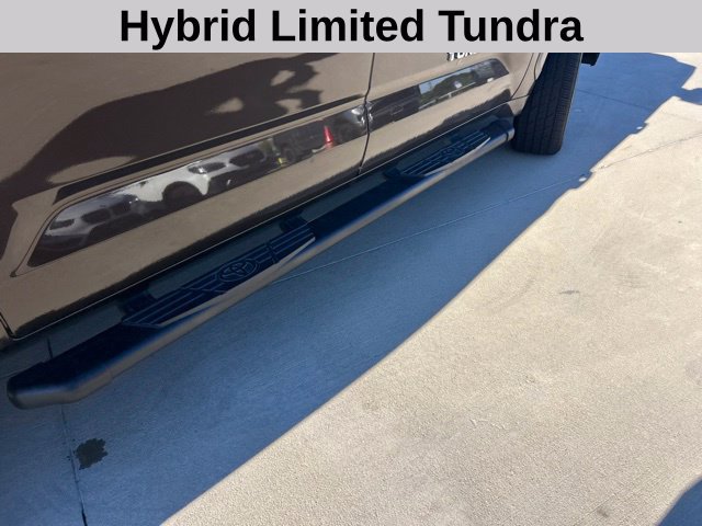 Used 2024 Toyota Tundra Limited w/ Power Package AWD/4WD image 3