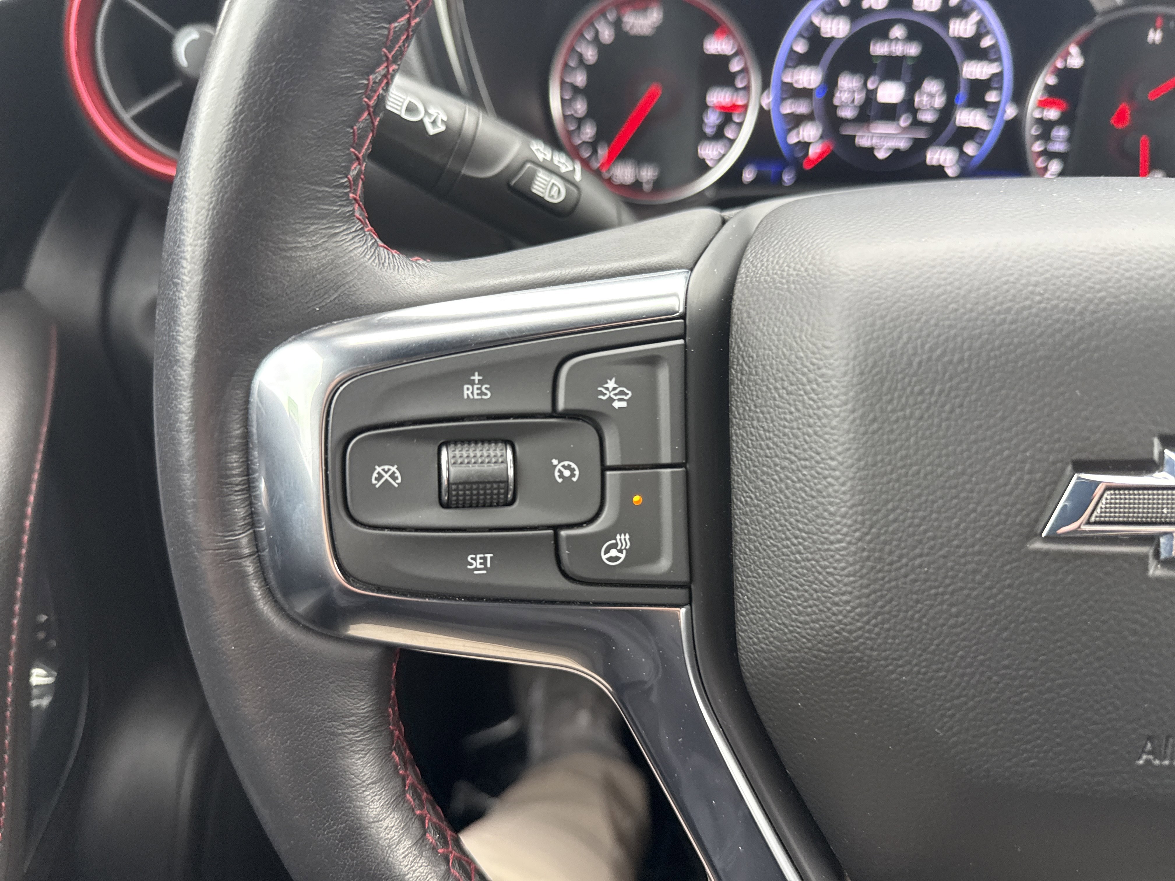 Used 2022 Chevrolet Blazer RS w/ Enhanced Convenience Package image 26