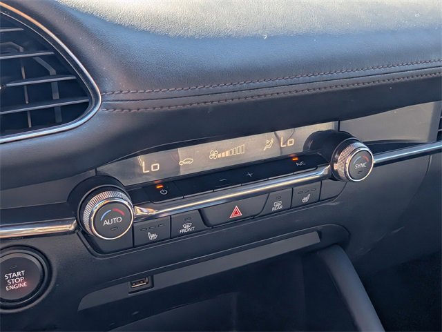 Used 2019 MAZDA MAZDA3 Hatchback w/ Premium Package image 21