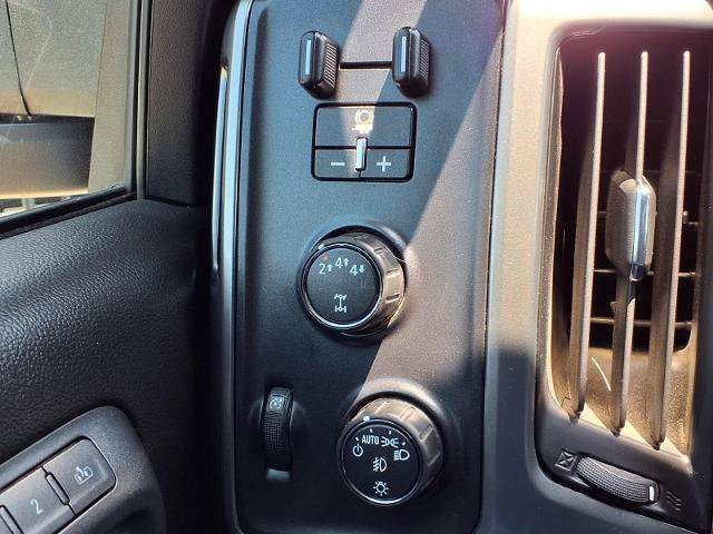 Used 2019 Chevrolet Silverado 2500 LTZ w/ Duramax Plus Package AWD/4WD image 15