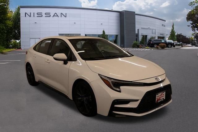 Used 2024 Toyota Corolla SE w/ SE Premium Package FWD image 1