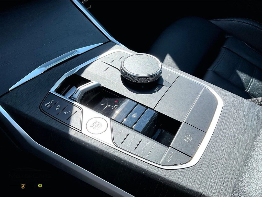 Used 2023 BMW M340i RWD image 15