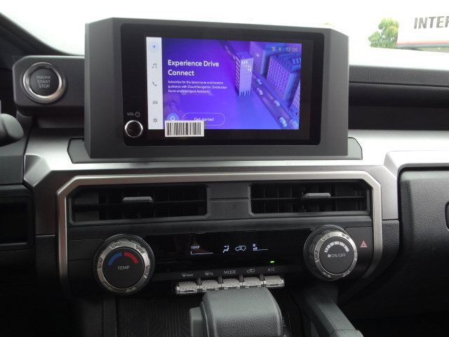 New 2026 Toyota 4Runner SR5 AWD/4WD image 19