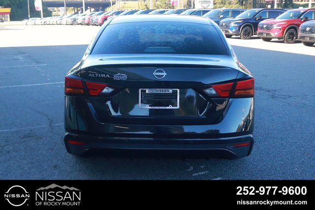 Used 2023 Nissan Altima 2.5 S FWD image 6