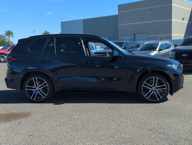 Used 2026 BMW X5 xDrive40i w/ M Sport Package AWD/4WD image 5