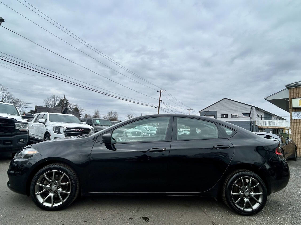 Used 2014 Dodge Dart SXT w/ Sun/Sound Group image 2