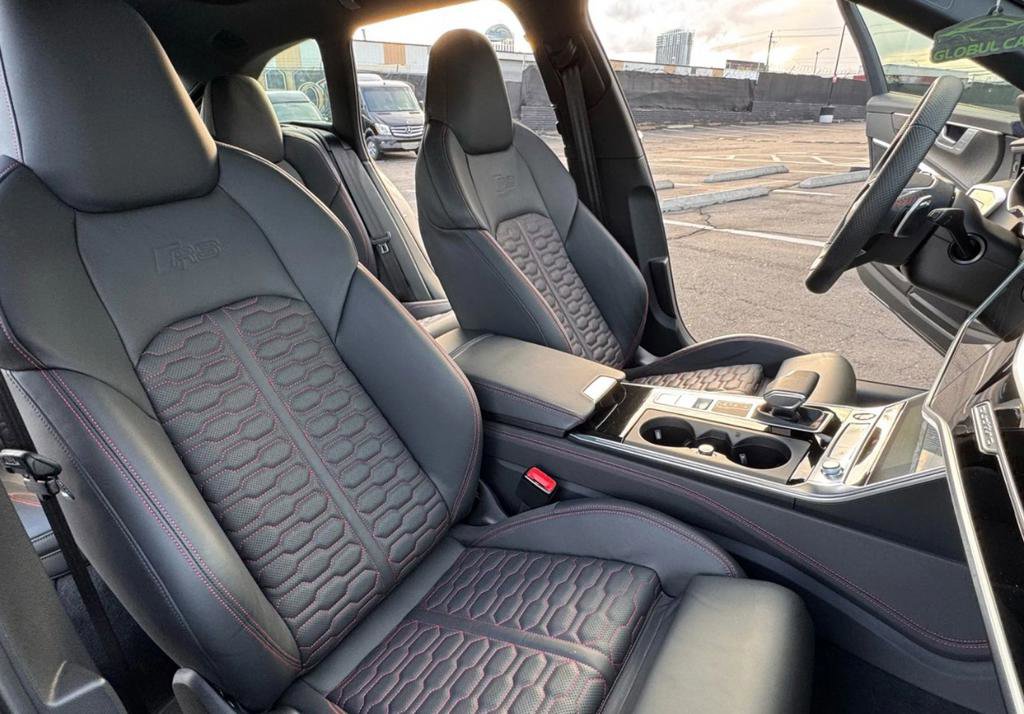 Used 2025 Audi RS 6 performance image 10
