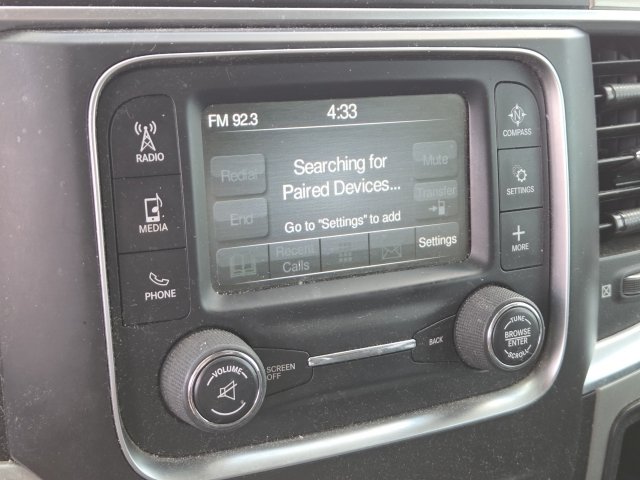 Used 2019 RAM 1500 Classic SLT AWD/4WD image 3