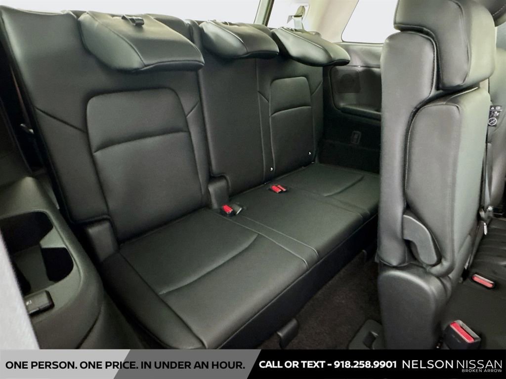 New 2026 Nissan Pathfinder Platinum image 28